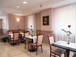 Hotel San Pio