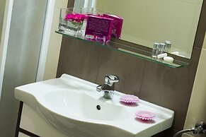 Central Lux Hotel Kragujevac