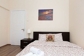 Aladdin's Hostel