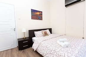 Aladdin's Hostel
