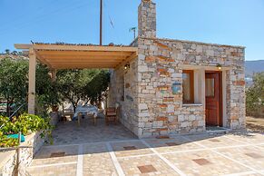 Armonia Studios and Villas