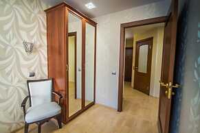 Apartment on Semenovskaya 34