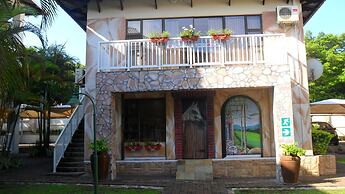 Uvongo River Resort