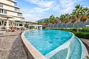 Carine Hotel Kumbor