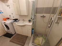 Srecko Centar Apartment