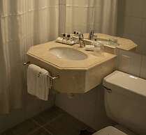 Hotel Raices
