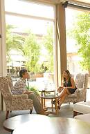 Hotel Raices