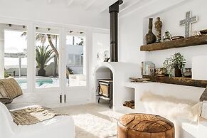 Your Luxury Escape - Bisque House