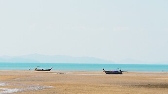 Artisan Koh Yao Yai