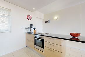Horizon Bay 405
