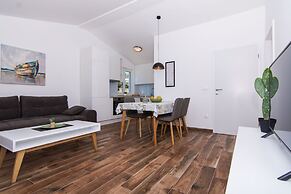 Apartments Lumini