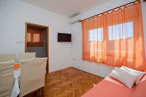 Apartments Mirjana B
