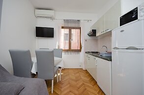 Apartments Mirjana B