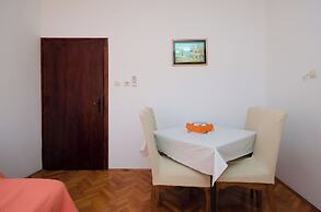 Apartments Mirjana B