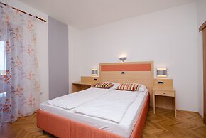 Apartments Mirjana B