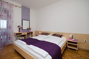 Apartments Mirjana B