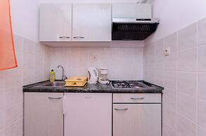 Apartments Mirjana B