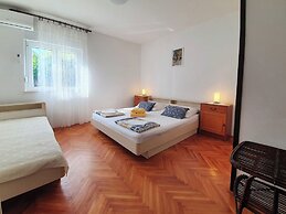 Rooms Zeljka 2