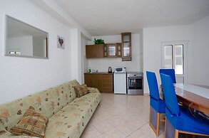 Apartments Elvira