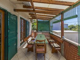 House Haus Vlady