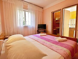 Apartments Darinka Beg