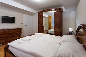 Rubina Rooms