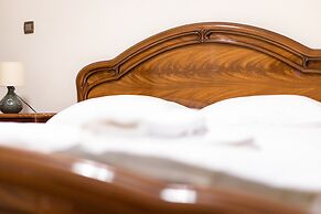 Rubina Rooms