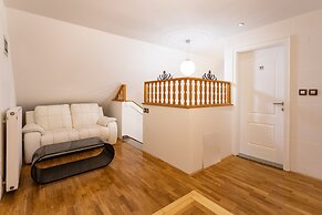 Rubina Rooms