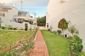 1015 Casa Pueblo