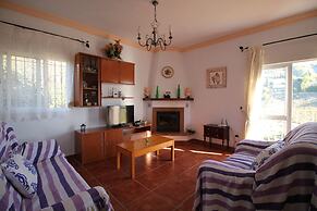 1084 Villa Manolo