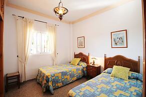 1084 Villa Manolo