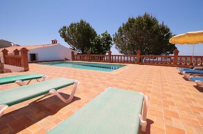 1075 Villa Rosa
