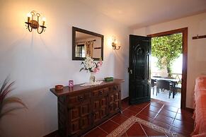 1075 Villa Rosa
