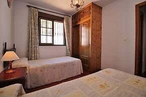 1075 Villa Rosa