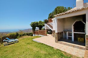 1075 Villa Rosa