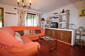 1075 Villa Rosa