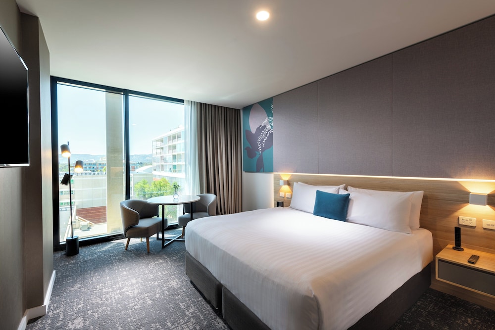 Crowne Plaza Adelaide by IHG