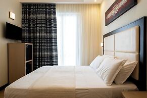 Hotel City
