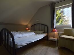 Spacious Holiday Home in Ovifat With Terrace
