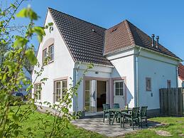 Villa in Germany With Sauna & Bubble Bath