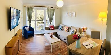 Apple Perch 2BR Flat-Free Parking