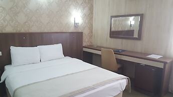 Hosta Otel
