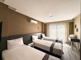 Bone Apart Otel