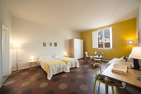Florence Oasis