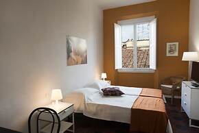 Florence Oasis