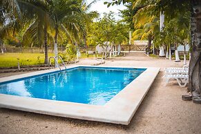 Royal Palm Bacalar Cabañas & Lagoon Club