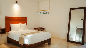 Royal Palm Bacalar Cabañas & Lagoon Club