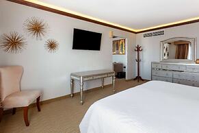 Wyndham Torreon