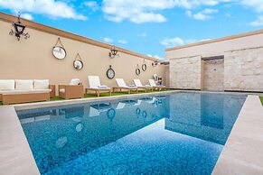 Wyndham Torreon