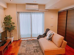 Dash Living Tsukiji
